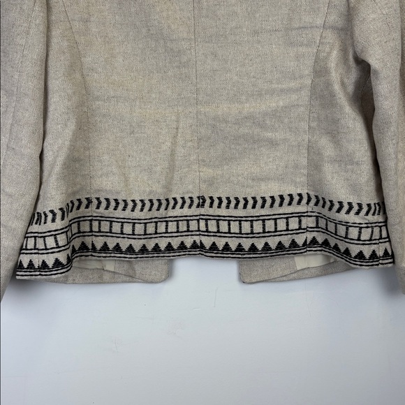 Ann Taylor Linen Blend Open front Blazer Jacket Aztec Embroidered Size 10 - Picture 8 of 9